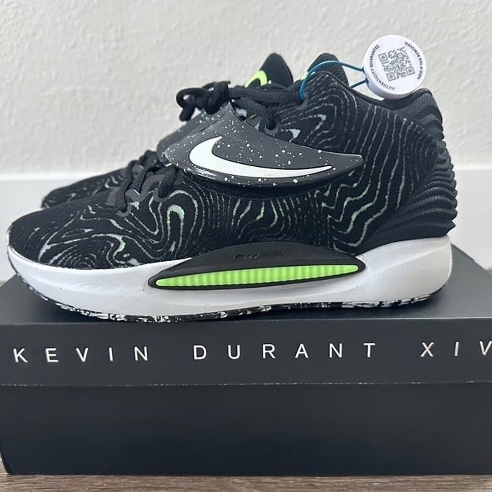 Nike KD14, Size 9 Men, Authentic, New